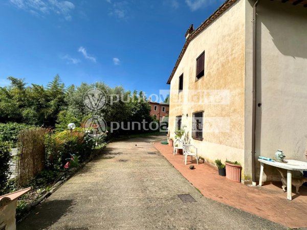 casa indipendente in vendita a Capannori