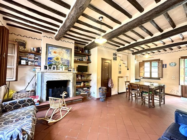 casa indipendente in vendita a Capannori