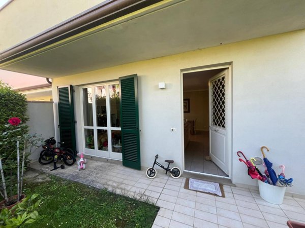 casa indipendente in vendita a Capannori