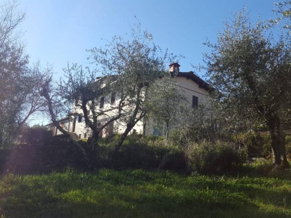 casa indipendente in vendita a Capannori in zona San Gennaro