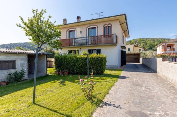 casa indipendente in vendita a Capannori