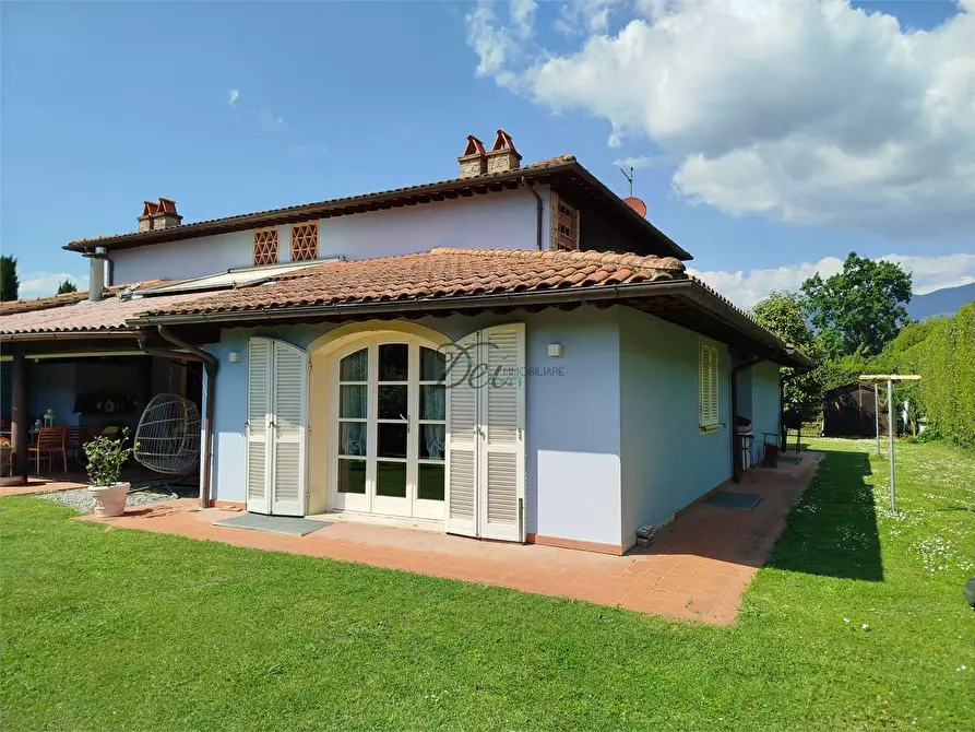 casa indipendente in vendita a Capannori in zona Lunata