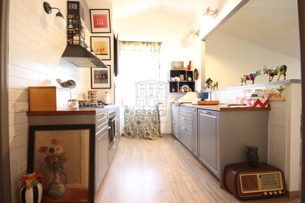 casa indipendente in vendita a Capannori in zona Vorno