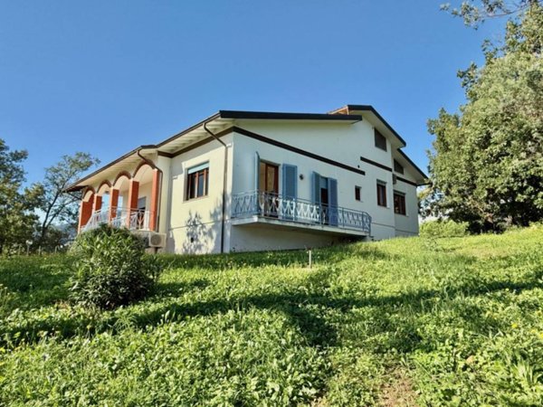 casa indipendente in vendita a Capannori