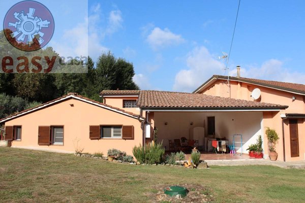 casa indipendente in vendita a Capannori