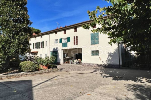 casa indipendente in vendita a Capannori
