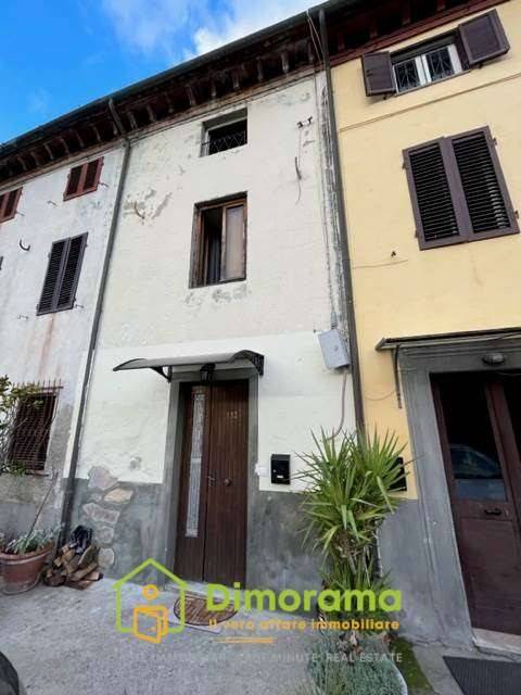 casa indipendente in vendita a Capannori in zona Santa Margherita