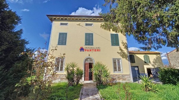 casa indipendente in vendita a Capannori