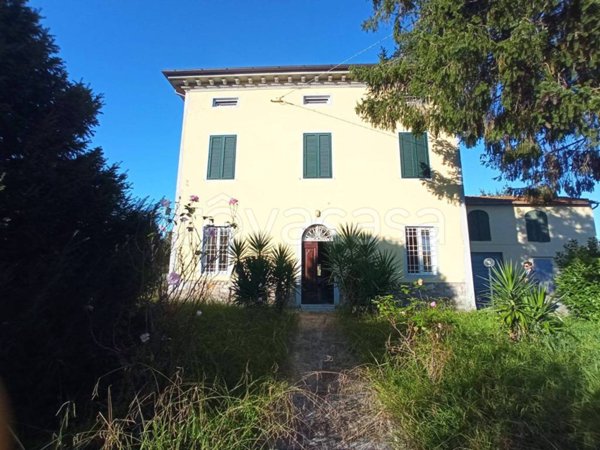 villa in vendita a Capannori in zona Santa Margherita