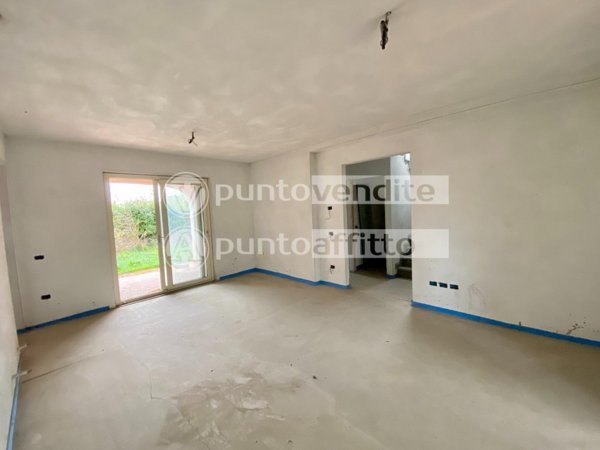 casa indipendente in vendita a Capannori in zona Lammari