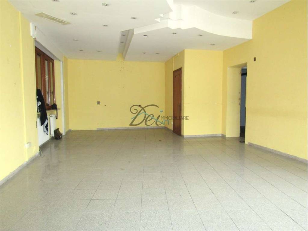 appartamento in vendita a Capannori in zona Segromigno in Monte