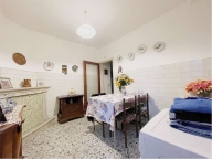 casa indipendente in vendita a Capannori in zona Segromigno in Monte