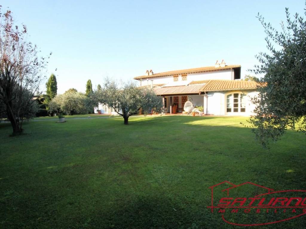 casa indipendente in vendita a Capannori in zona Lammari