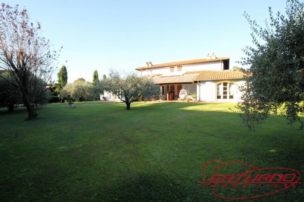 casa indipendente in vendita a Capannori in zona Lammari