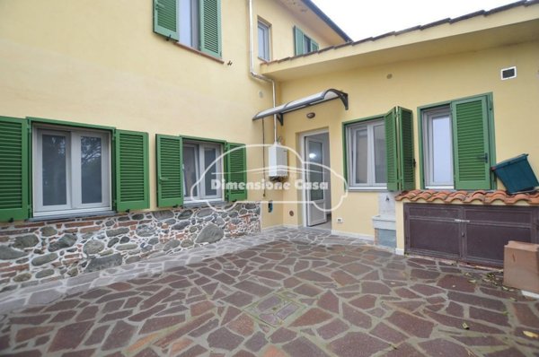 appartamento in vendita a Capannori in zona Lammari