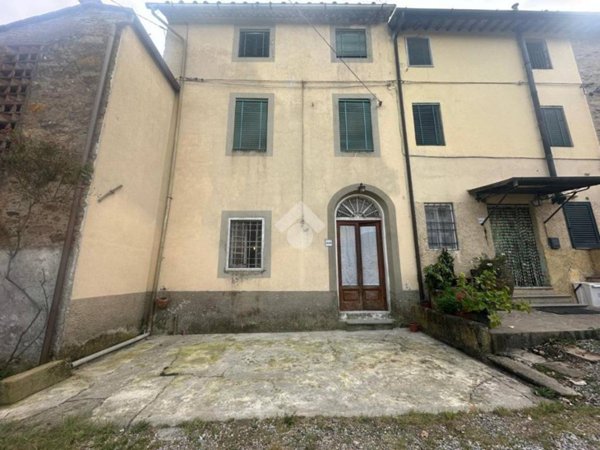 casa indipendente in vendita a Capannori