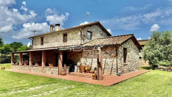 negozio in vendita a Capannori