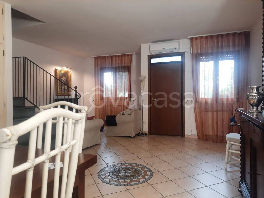 casa indipendente in vendita a Capannori in zona Lammari
