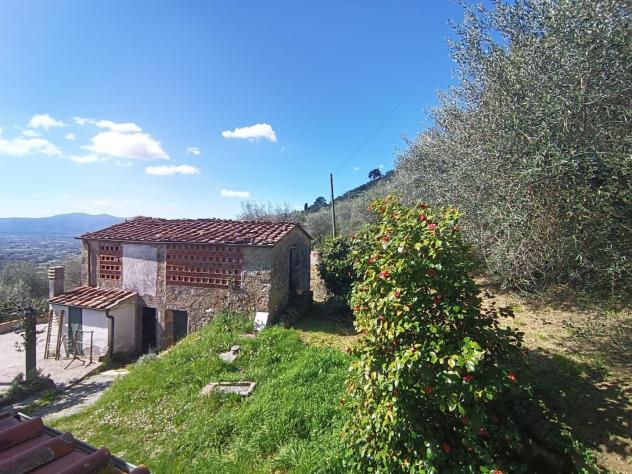 casa indipendente in vendita a Capannori