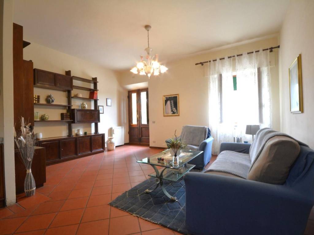 appartamento in vendita a Capannori in zona Lammari
