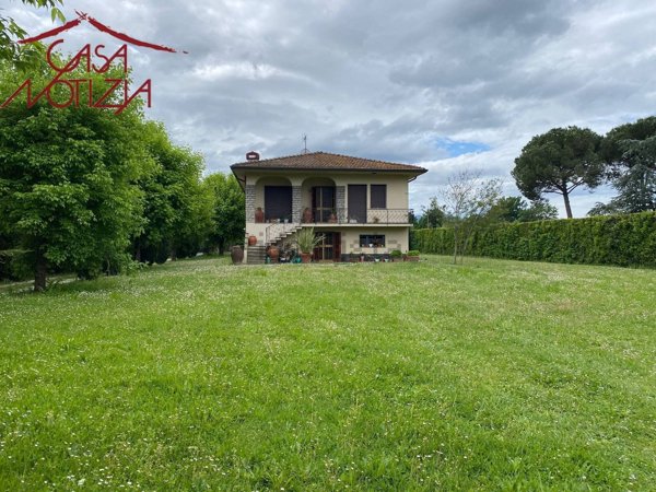 casa indipendente in vendita a Capannori in zona Lammari