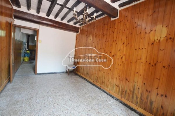 casa indipendente in vendita a Capannori in zona Marlia