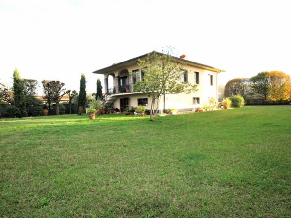 casa indipendente in vendita a Capannori in zona Lammari
