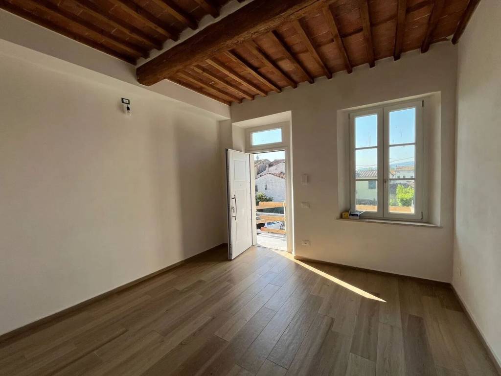appartamento in vendita a Capannori in zona Marlia