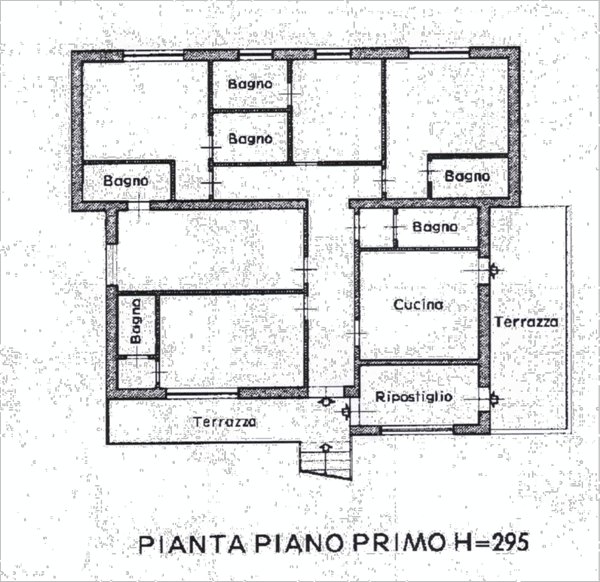negozio in vendita a Capannori in zona Lammari