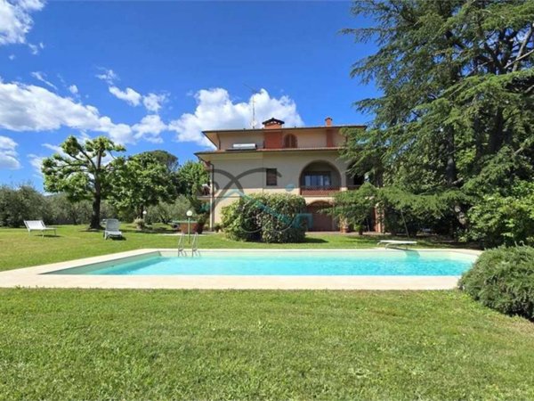 casa indipendente in vendita a Capannori in zona Lunata