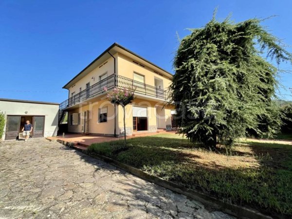 casa indipendente in vendita a Capannori