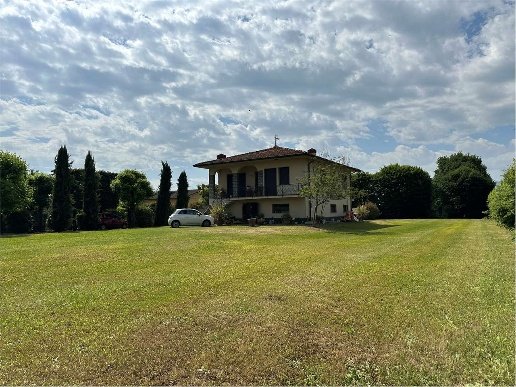 casa indipendente in vendita a Capannori in zona Lammari