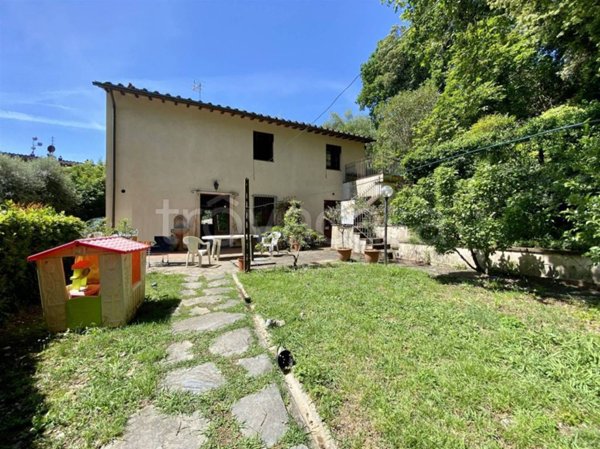 casa indipendente in vendita a Capannori