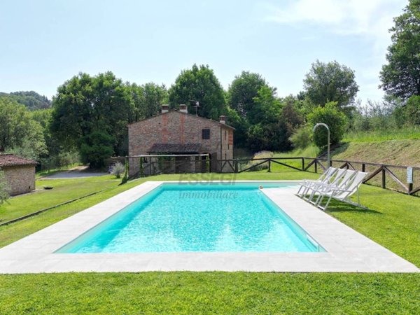 casa indipendente in vendita a Capannori