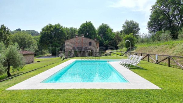 casa indipendente in vendita a Capannori