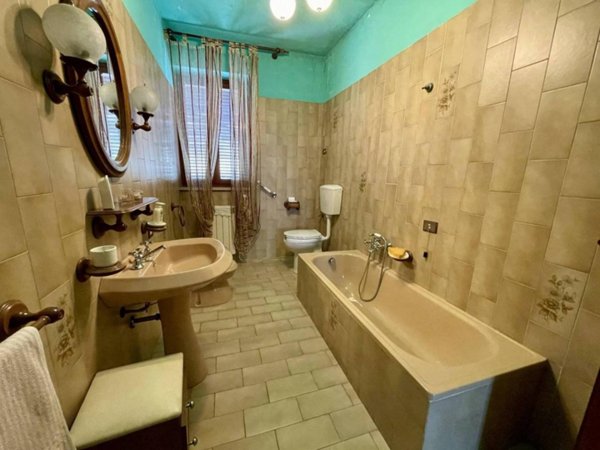 casa indipendente in vendita a Capannori