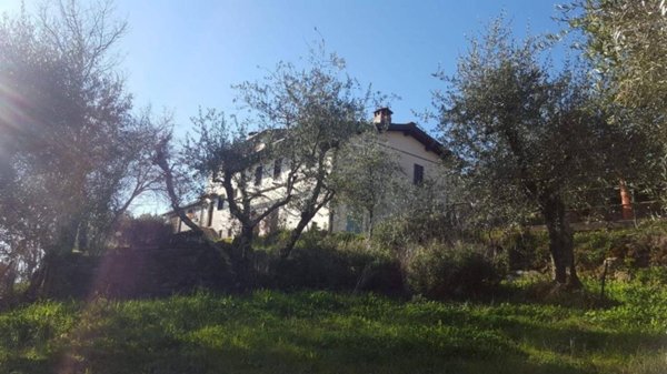 casale in vendita a Capannori in zona San Gennaro