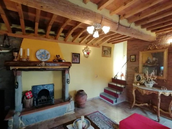 casale in vendita a Capannori