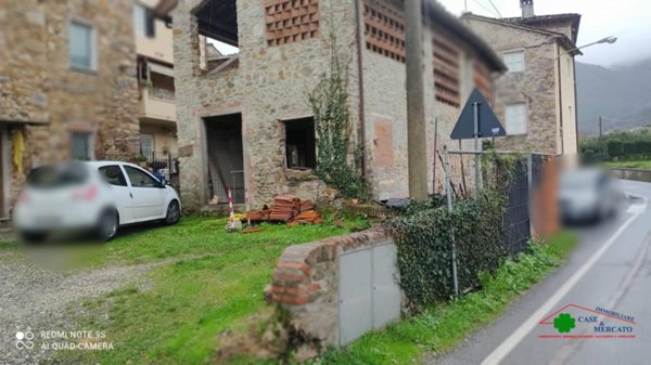 casale in vendita a Capannori