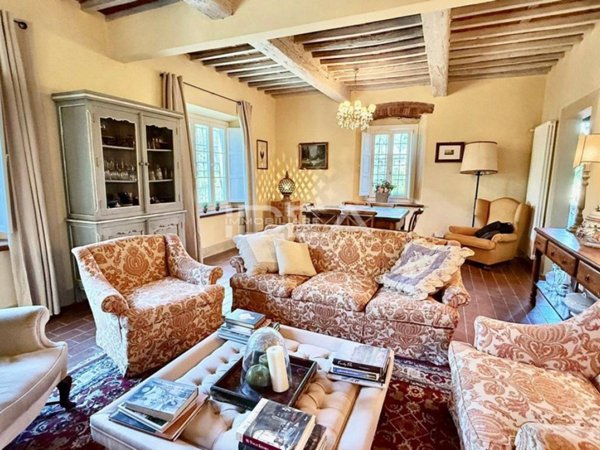 casale in vendita a Capannori