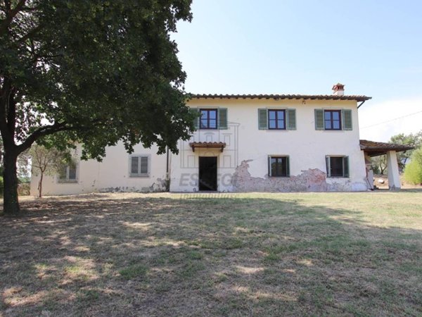 casa indipendente in vendita a Capannori