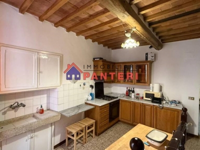 casa indipendente in vendita a Capannori