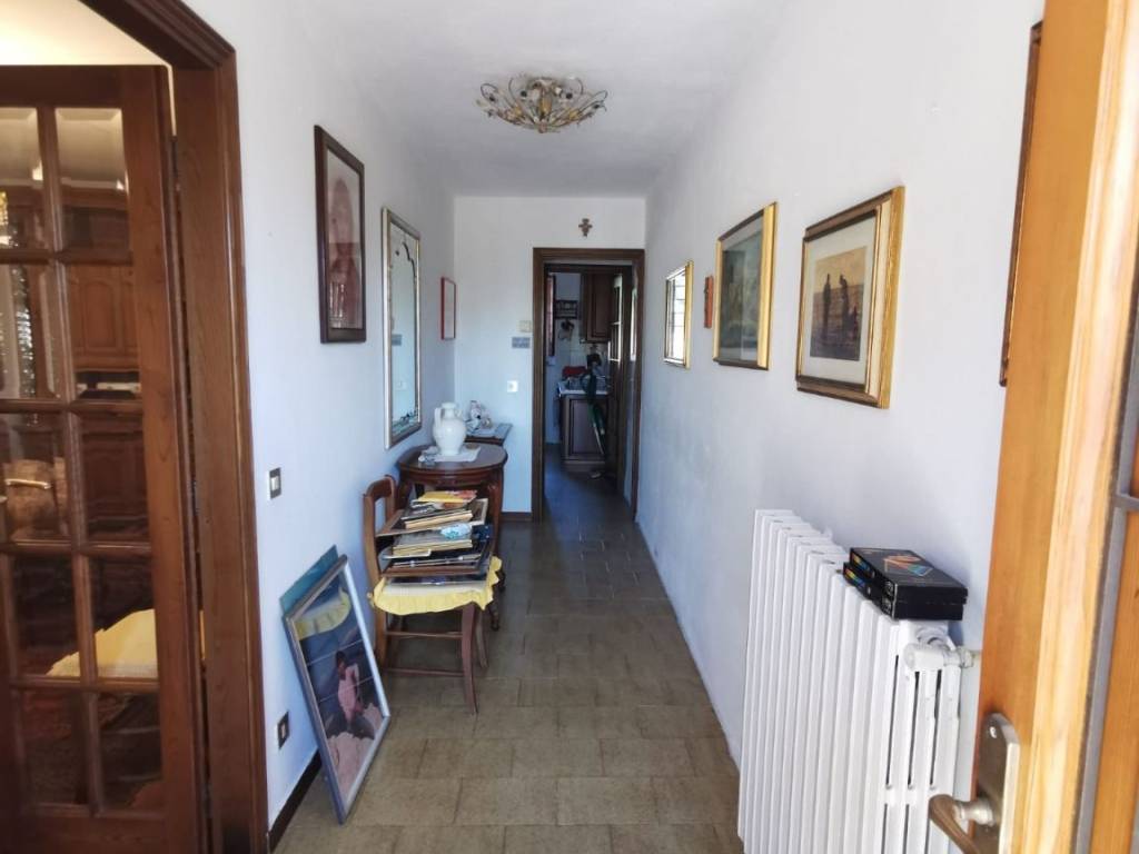 casa indipendente in vendita a Capannori in zona Marlia