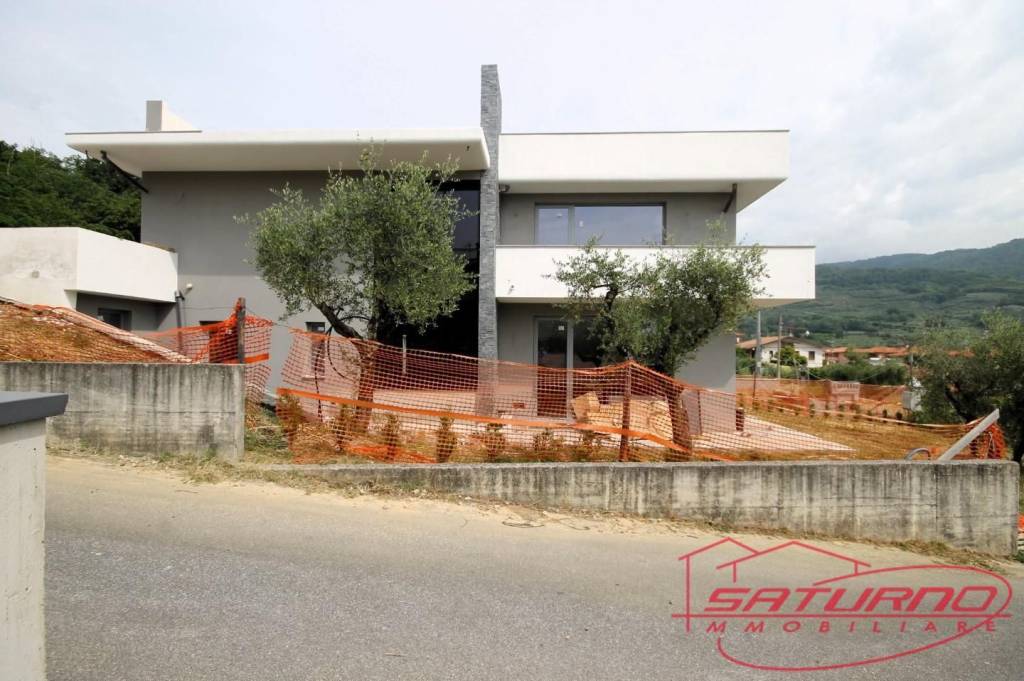 casa indipendente in vendita a Capannori in zona San Gennaro