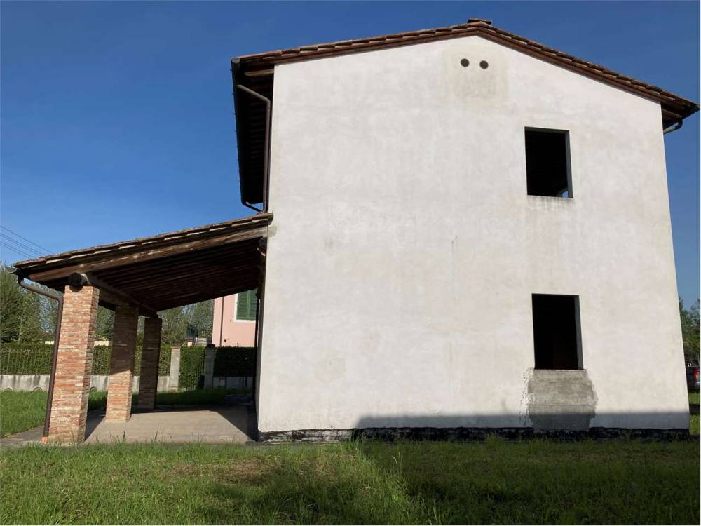 casa indipendente in vendita a Capannori