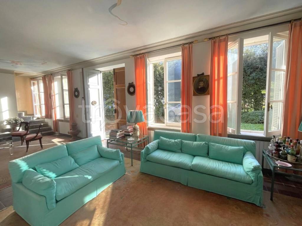 casa indipendente in vendita a Capannori in zona Marlia
