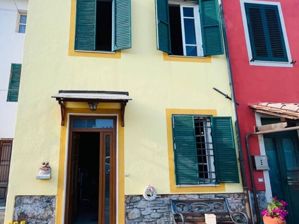 casa indipendente in vendita a Capannori