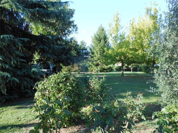 casa indipendente in vendita a Capannori in zona Lammari