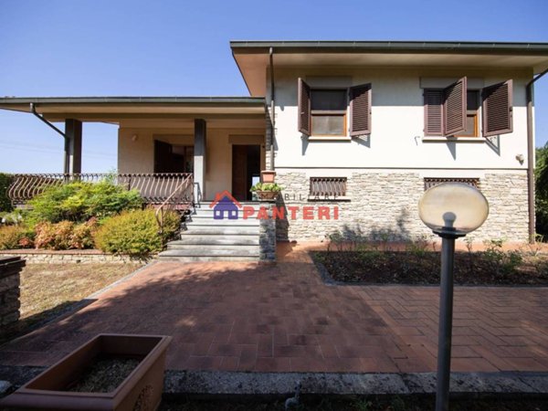 casa indipendente in vendita a Capannori