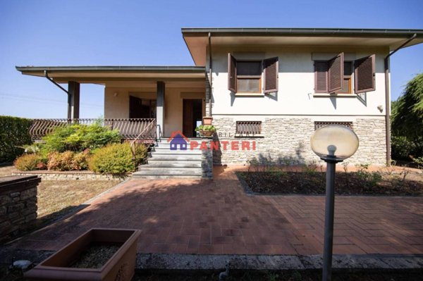 casa indipendente in vendita a Capannori in zona San Gennaro